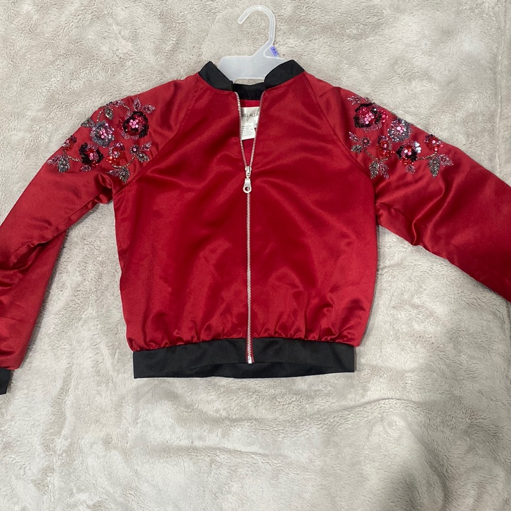 Beautiful NEVER BEEN WORN Rachel Allan crop jacket!❤️😍